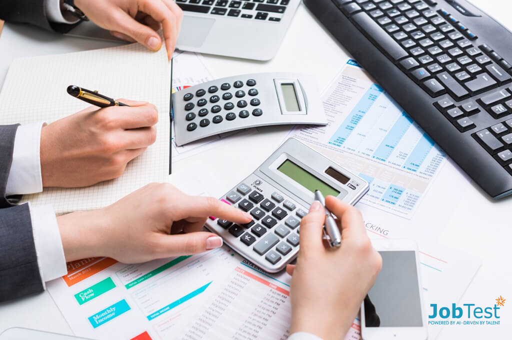 bai-danh-gia-kha-nang-tinhtoan-va-phan-tich